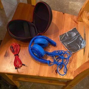 Like New Beats Mixr Headphones Dr. Dre Teal Blue